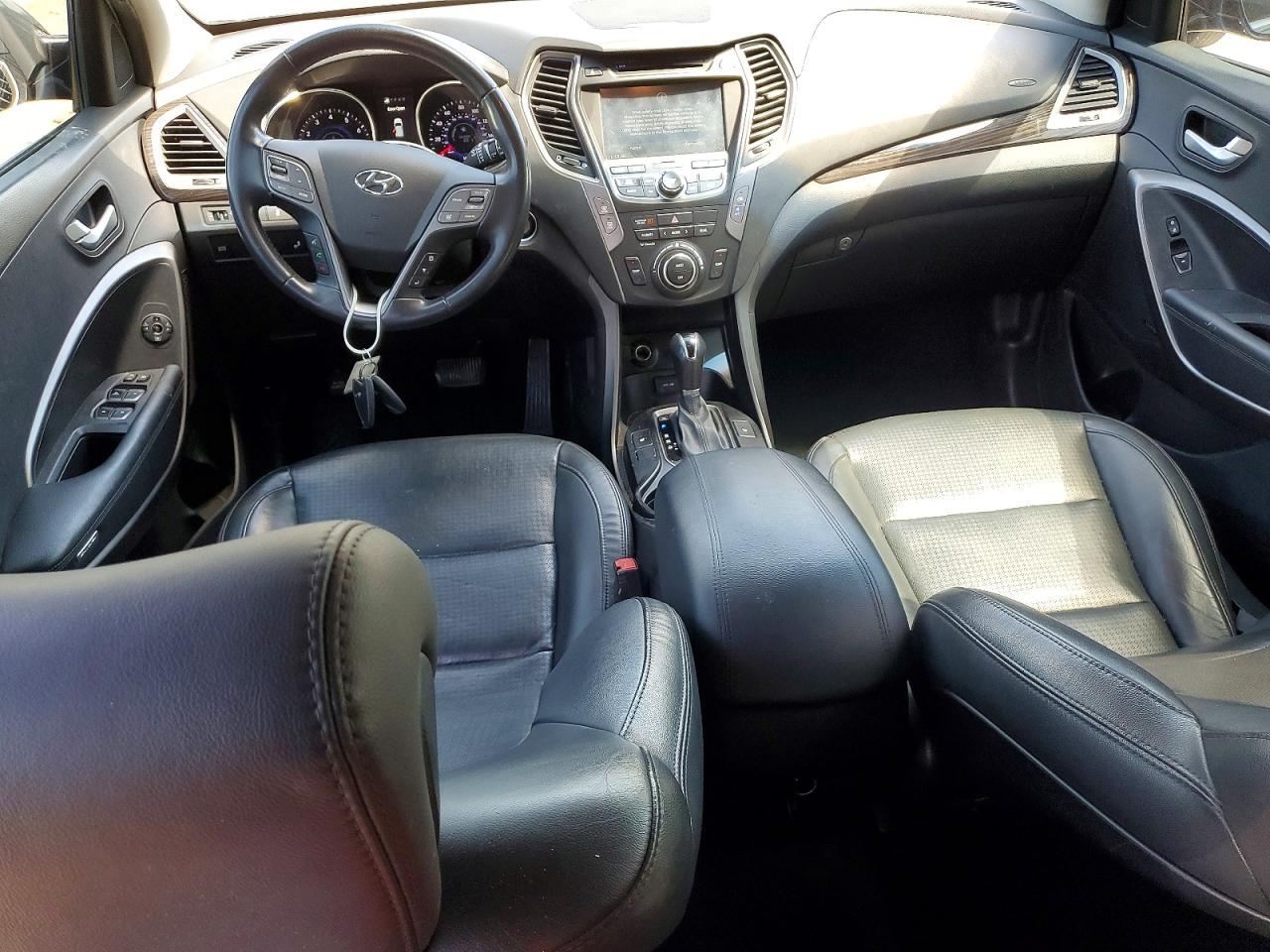 Hyundai SANTA FE 2.0t