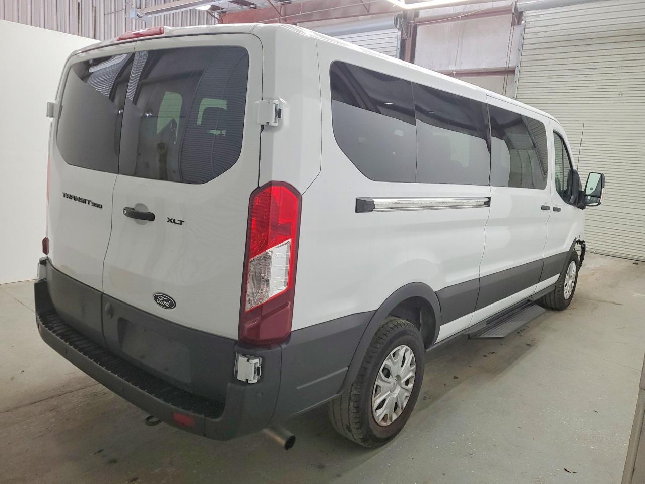 Ford Transit T-350