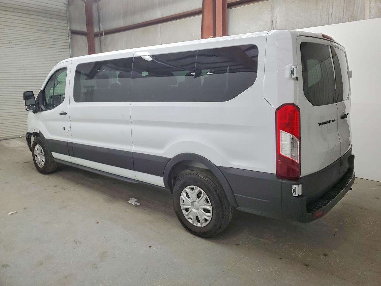 Ford Transit T-350