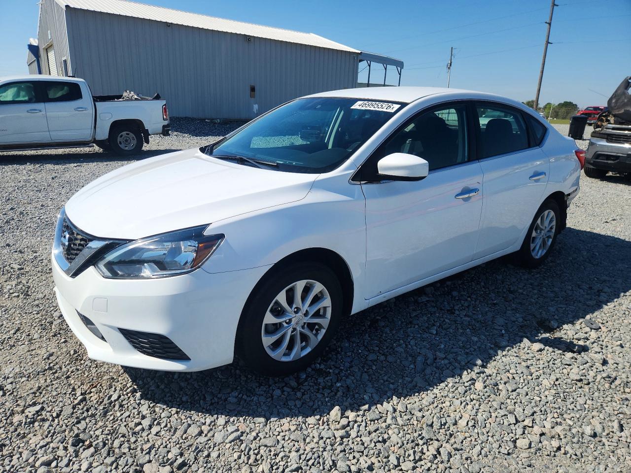 Salvage Nissan Sentra Image