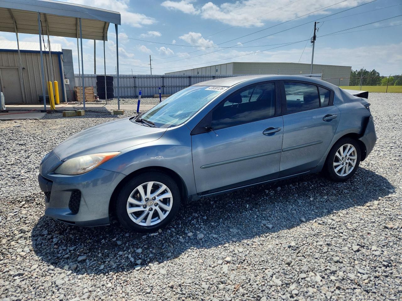 Salvage Mazda 3 Image