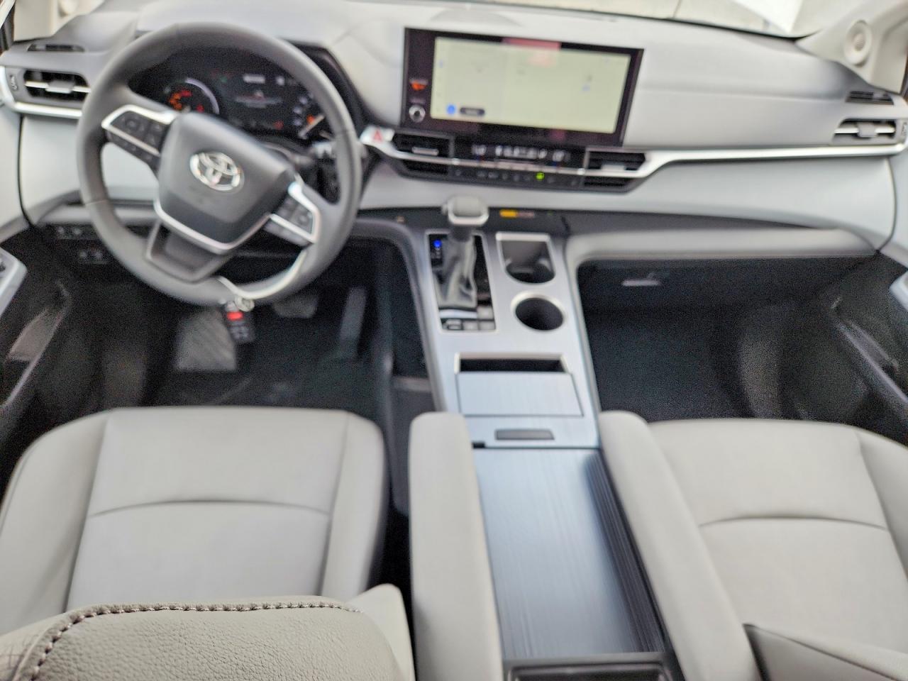 Toyota Sienna Xle 7-passenger