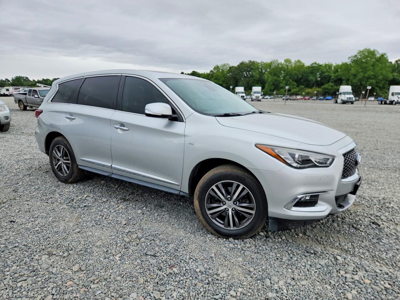 INFINITI Qx Pure