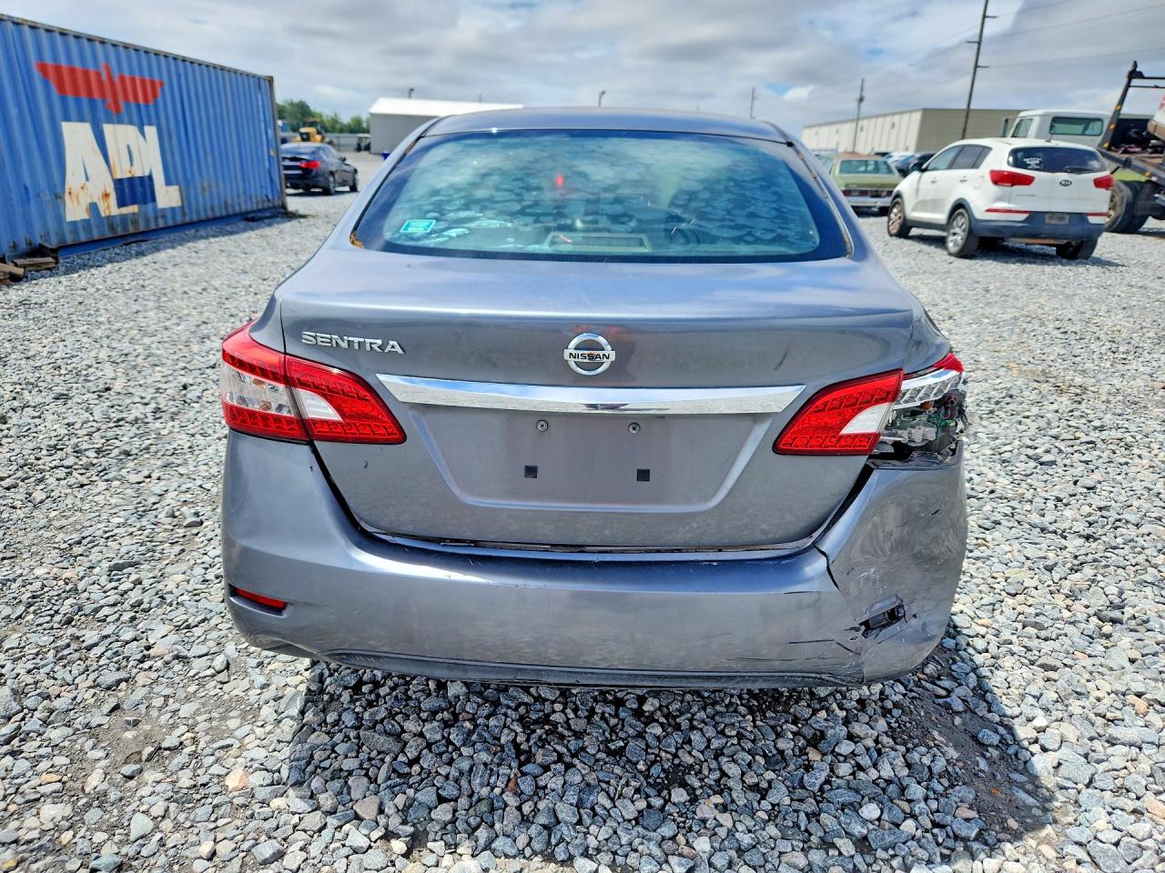 Nissan Sentra S