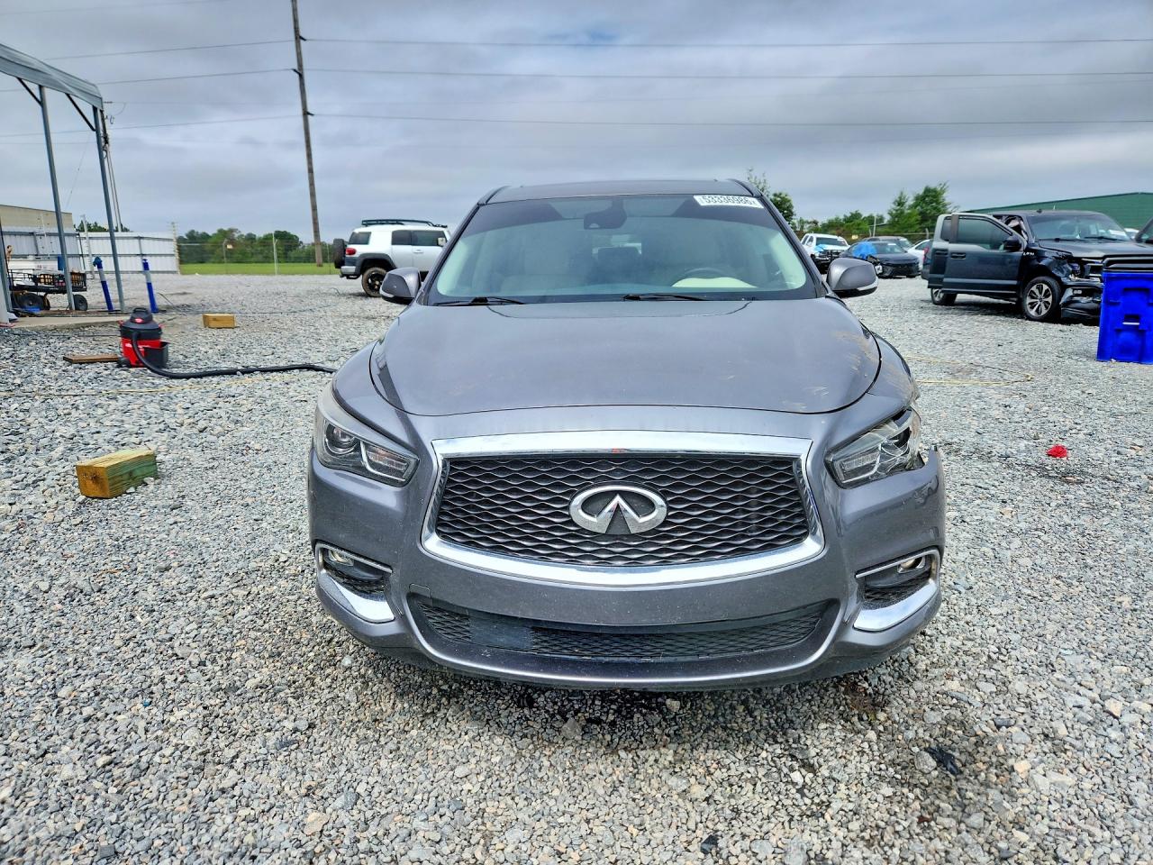 INFINITI Qx Pure
