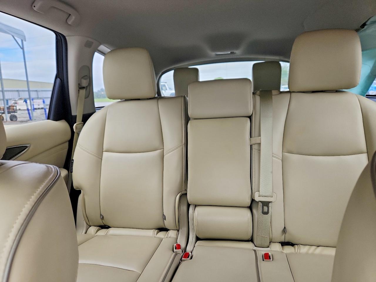 INFINITI Qx Pure