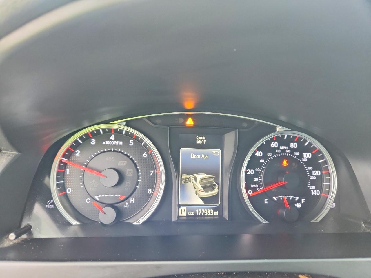 Toyota Camry Se