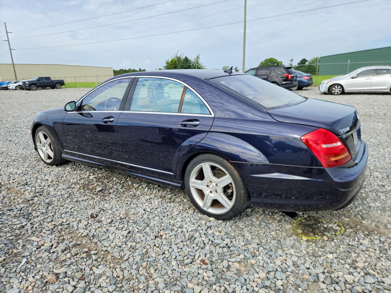 Mercedes-Benz S-Class 550
