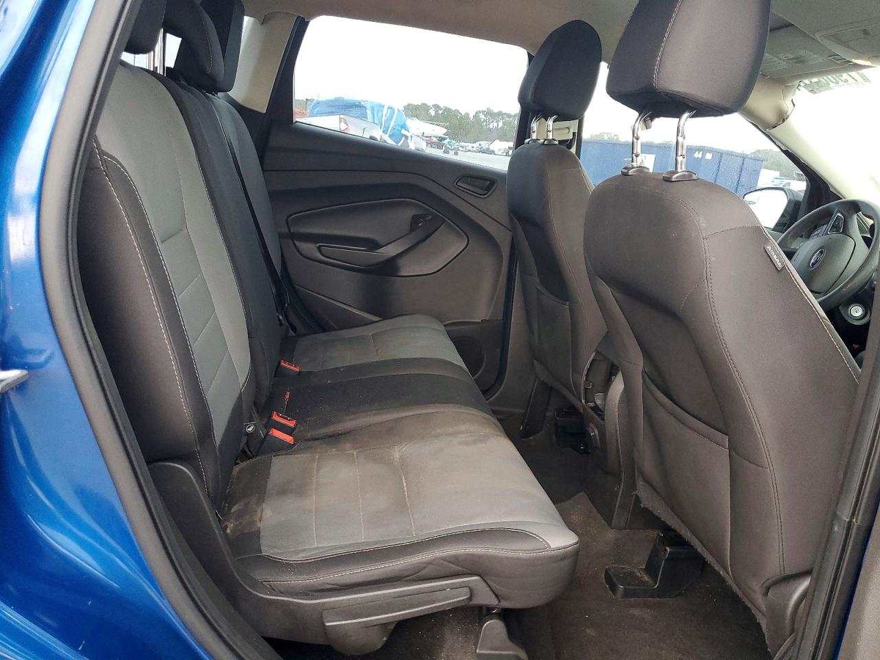 Ford Escape S