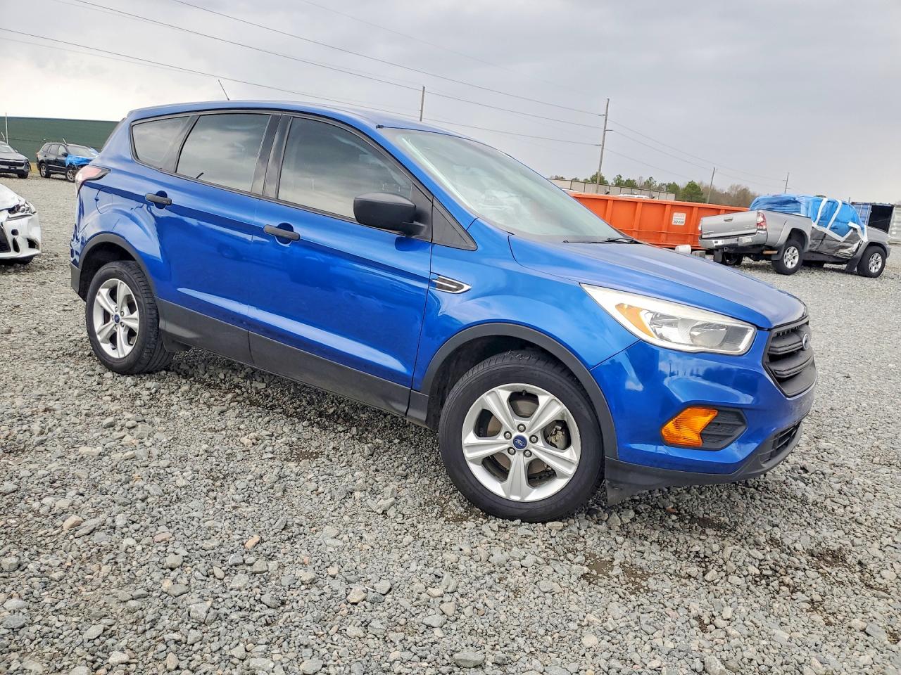 Ford Escape S