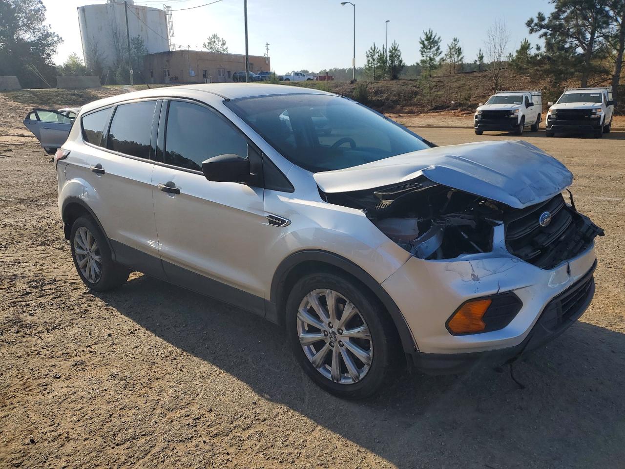 Ford Escape S