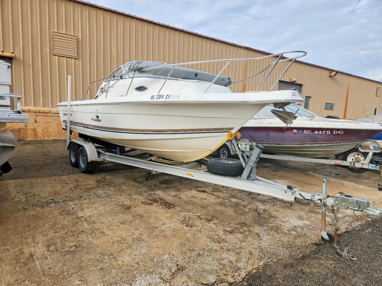 Salvage Wellcraft Marine Trl Image