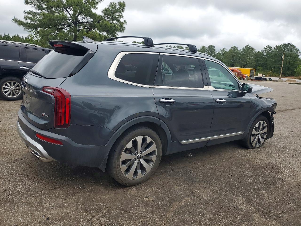 Kia Telluride S
