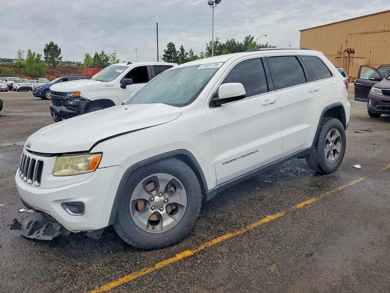 Salvage Jeep Grand Cherokee Image