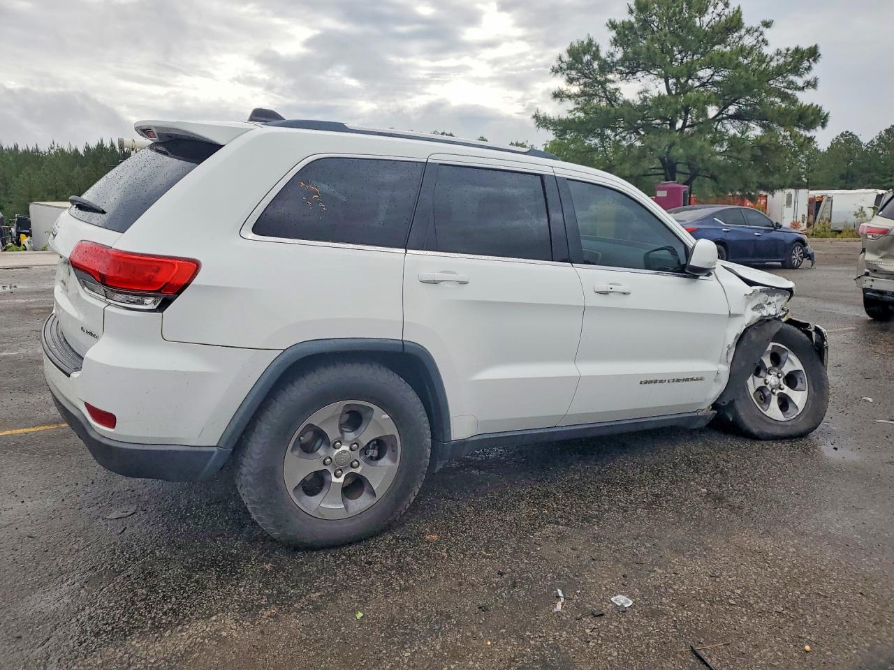 Jeep Grand Cherokee Laredo