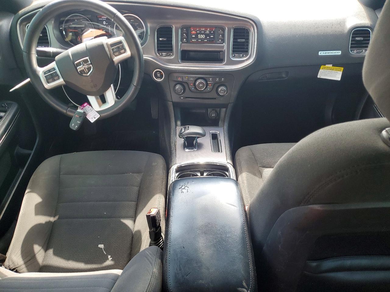 Dodge Charger Se