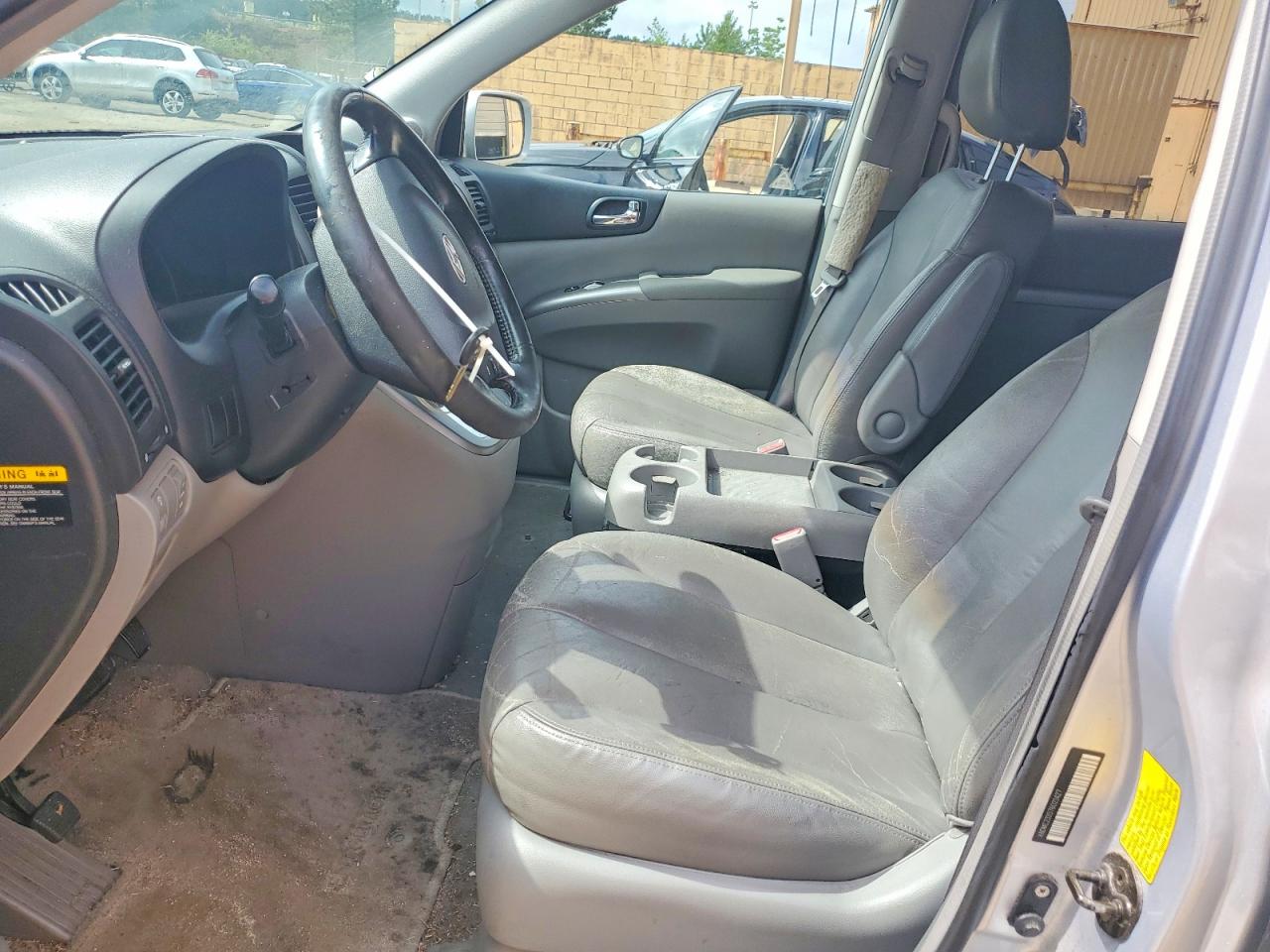 Hyundai Entourage Gls