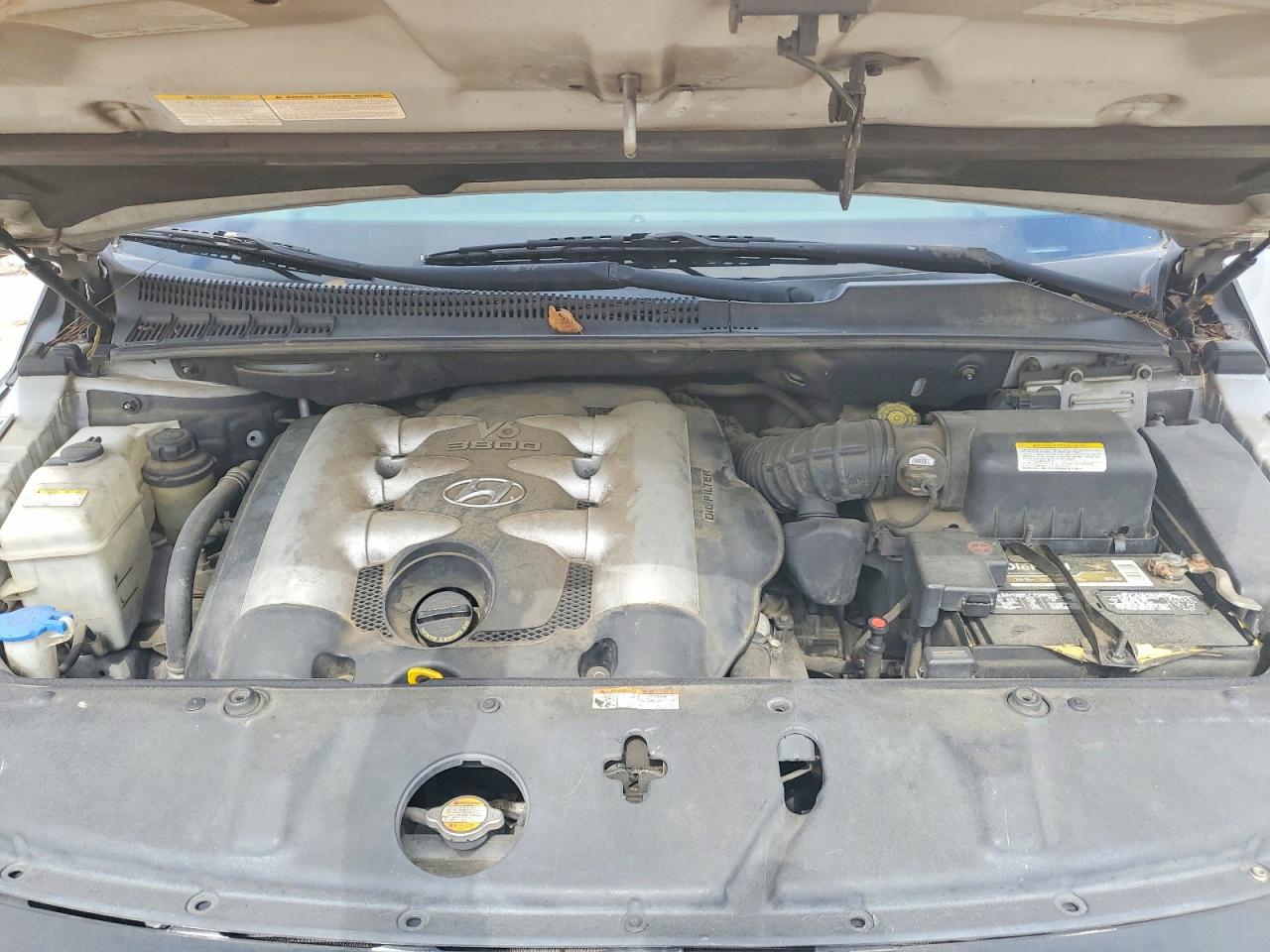 Hyundai Entourage Gls