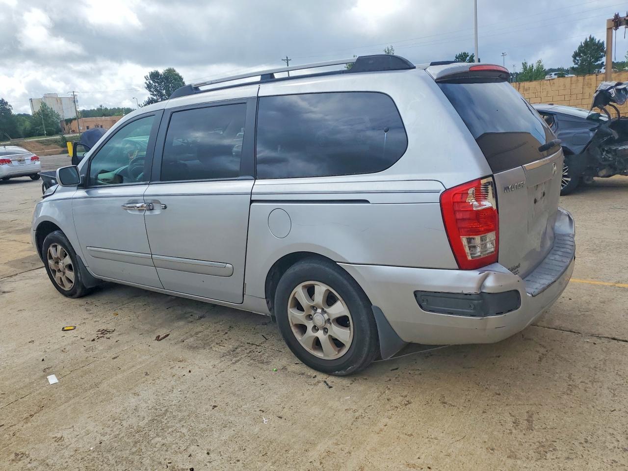 Hyundai Entourage Gls
