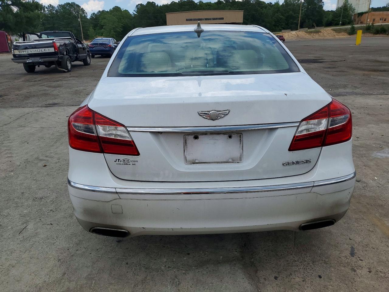 Hyundai Genesis 3.8l
