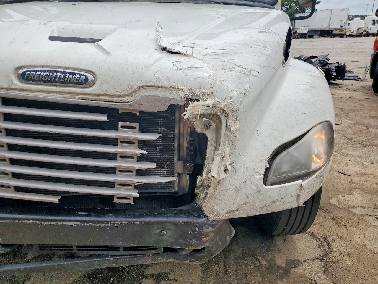 Freightliner M2 106 Medium Duty