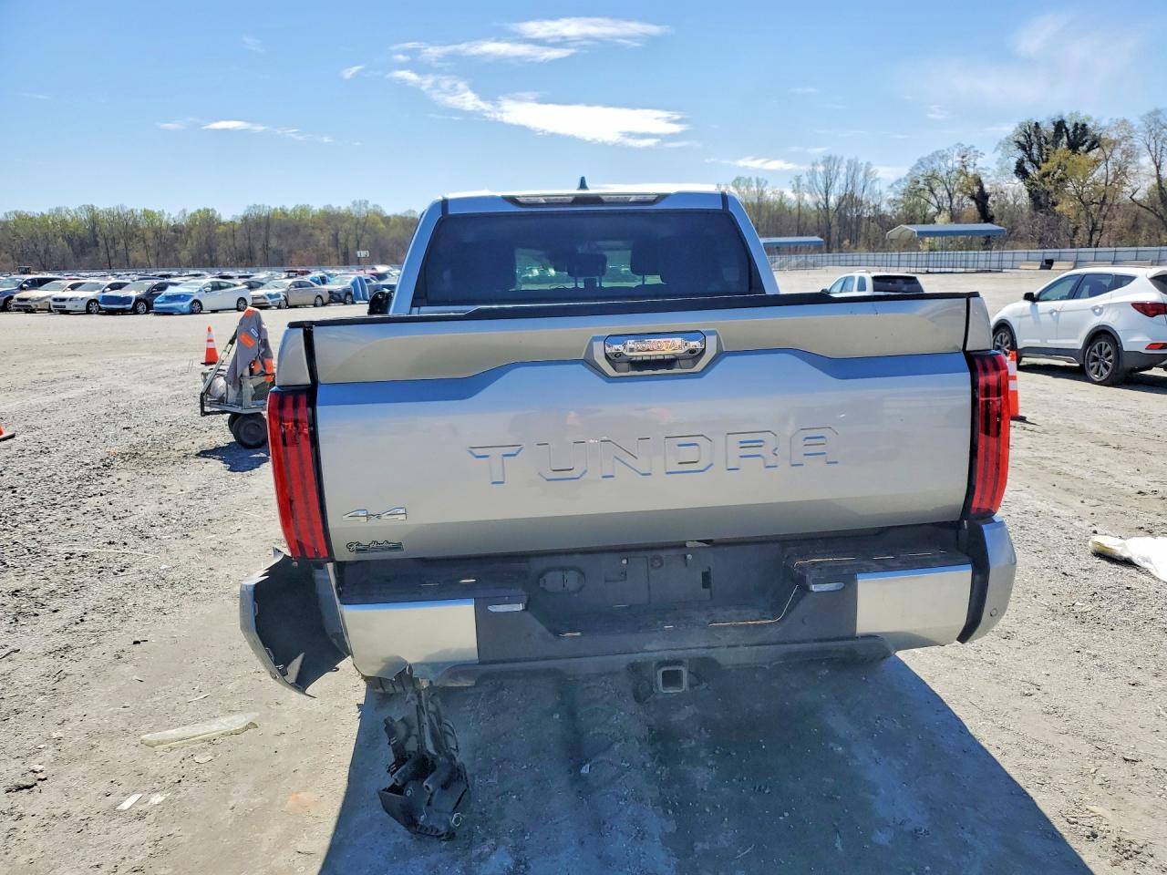 Toyota Tundra Limited Hv