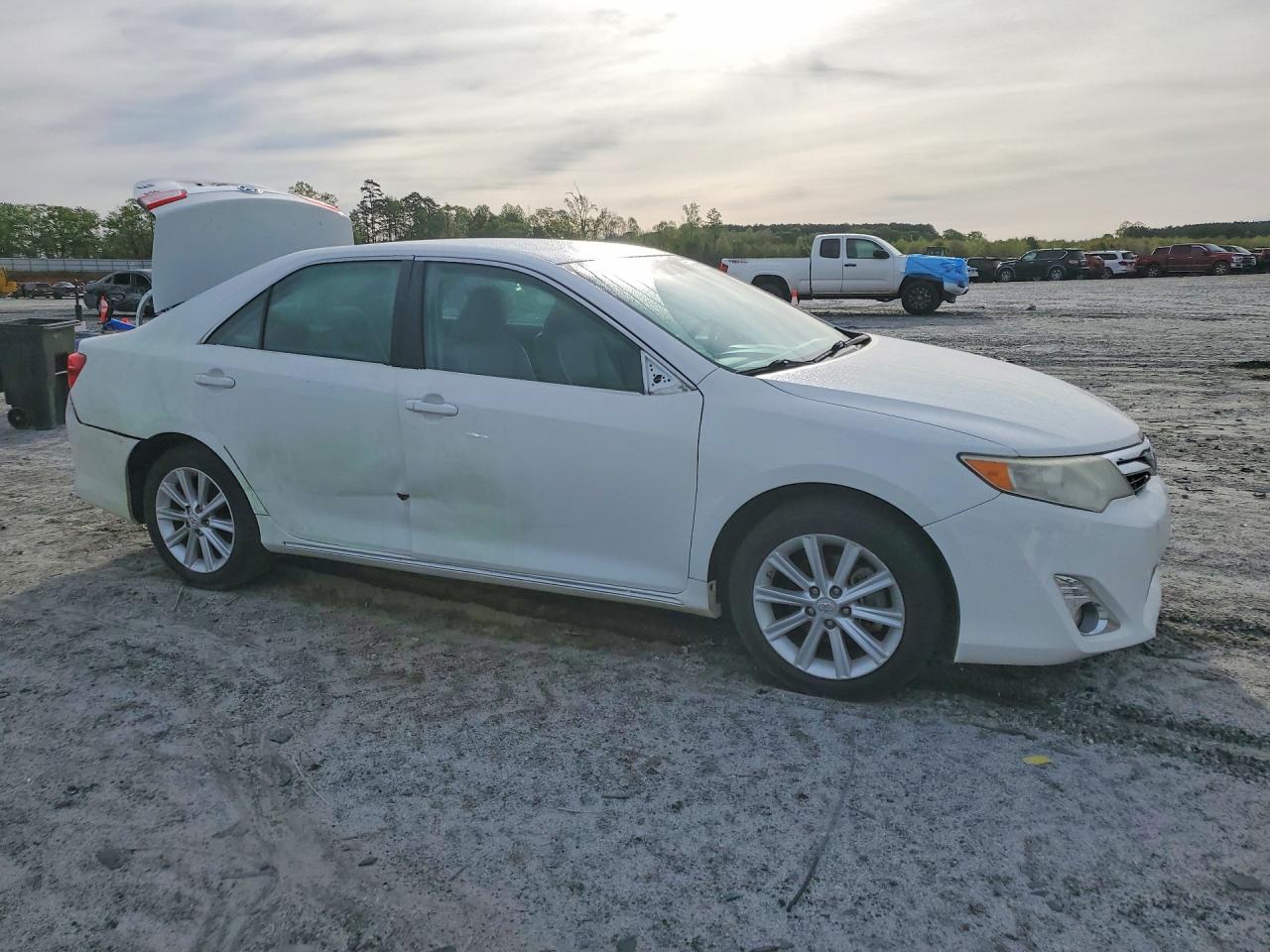 Toyota Camry Xle