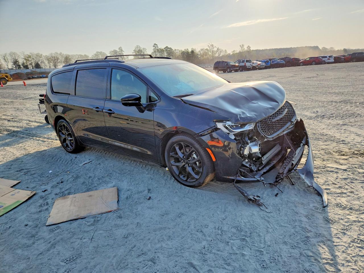 Chrysler Pacifica Limited