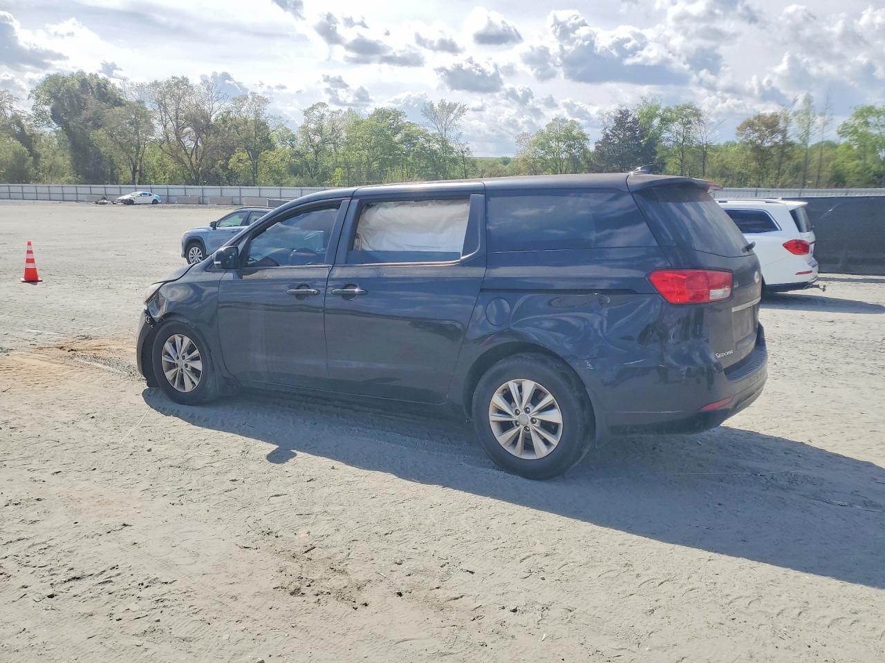 Kia Sedona Lx