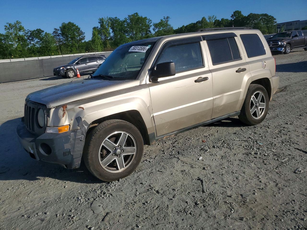 Salvage Jeep Patriot Image