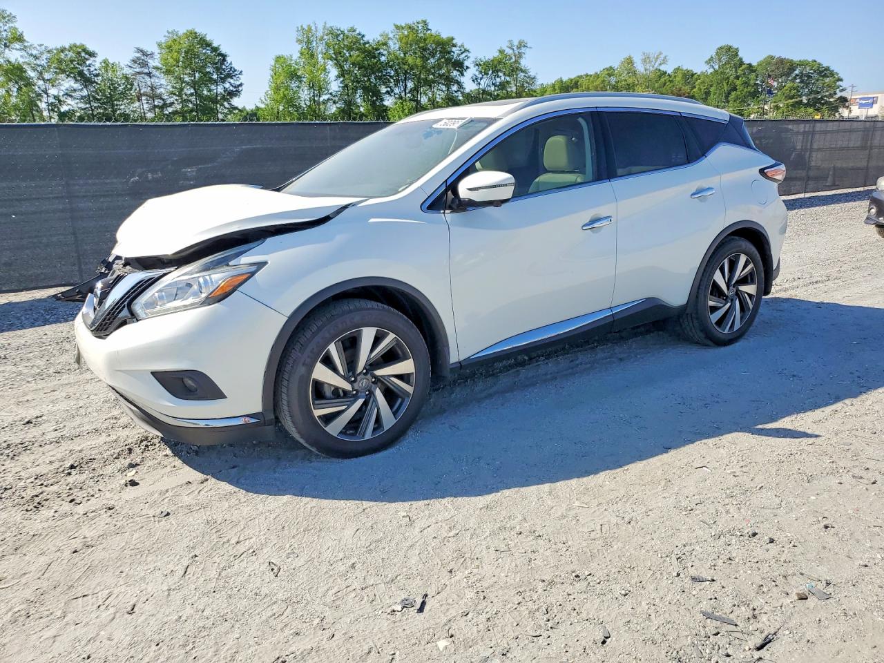 Salvage Nissan Murano Image