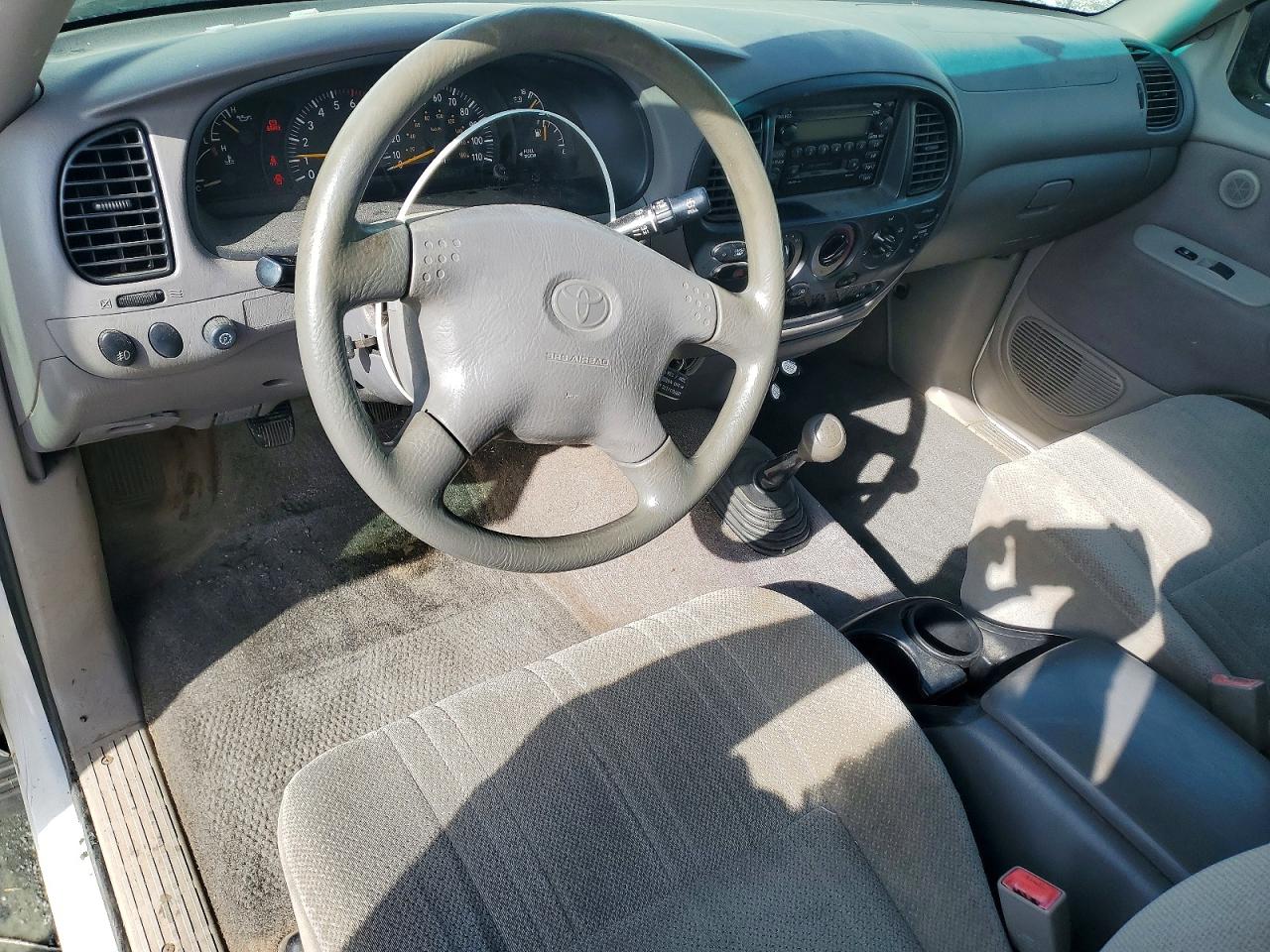 Toyota Tundra Access Cab Sr5