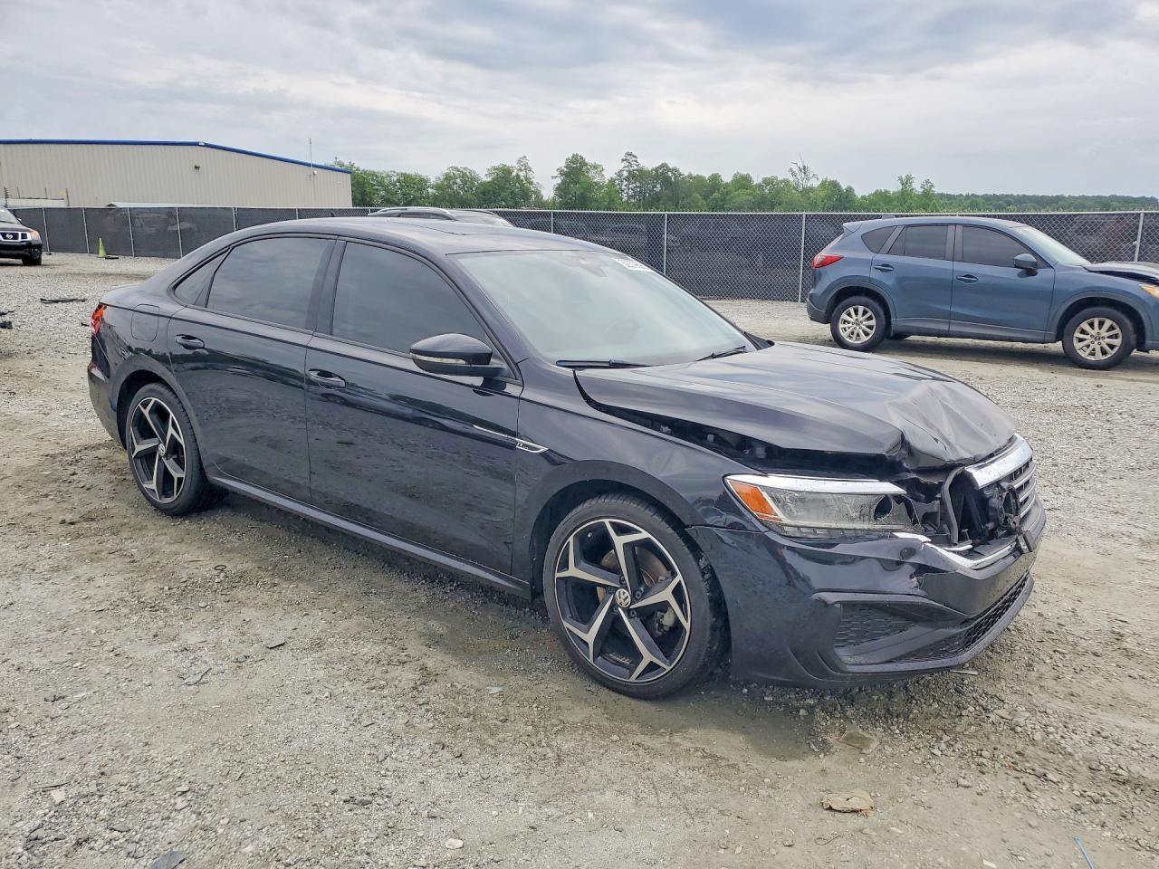Volkswagen Passat R-line