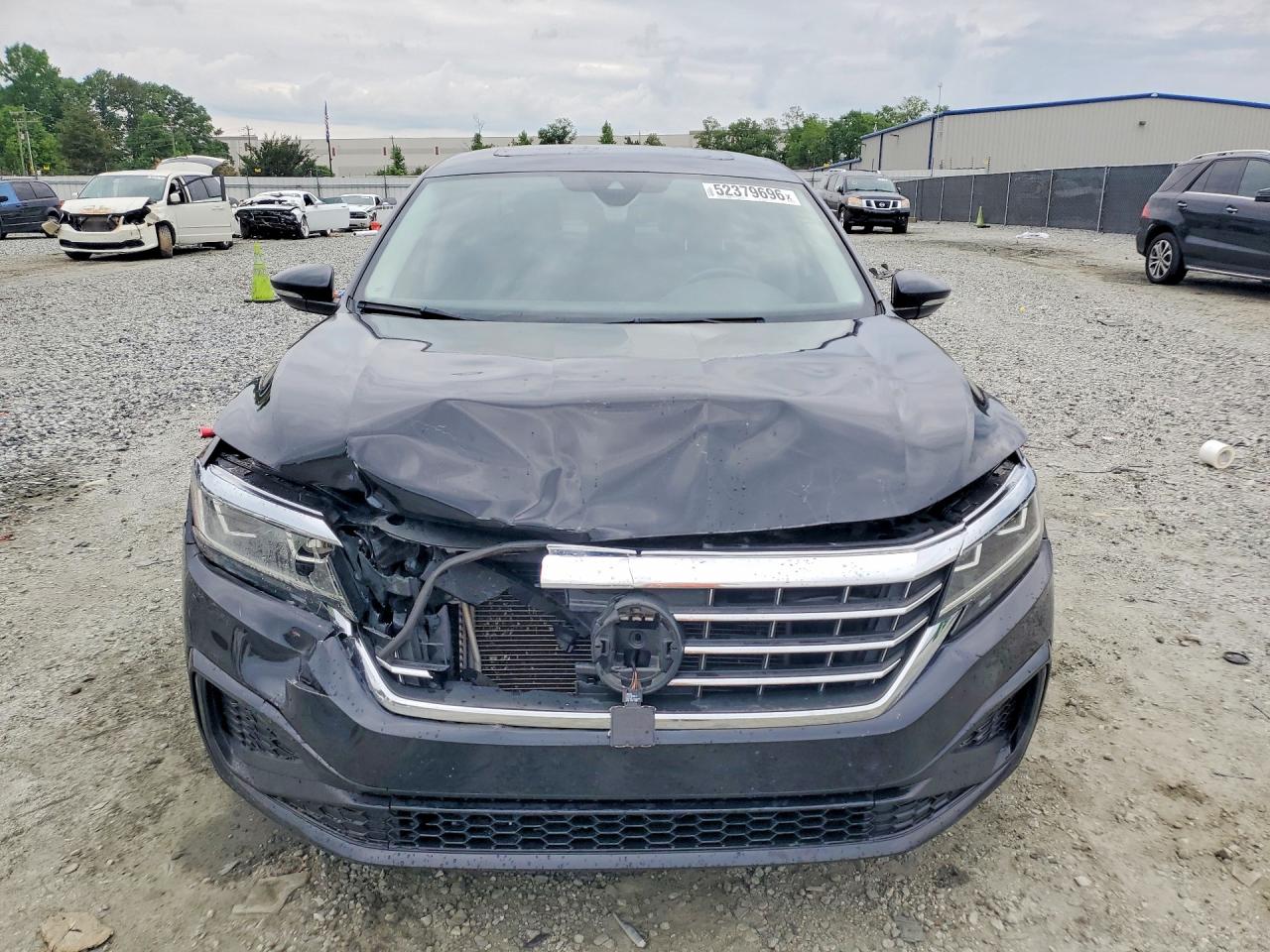 Volkswagen Passat R-line