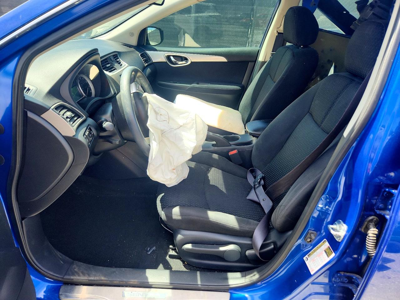 Nissan Sentra S
