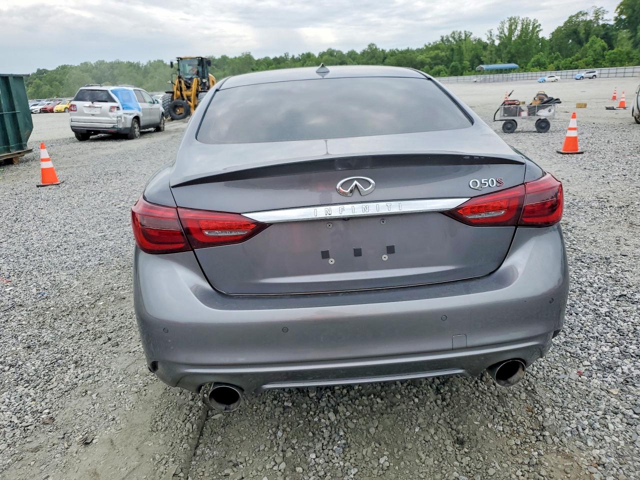 INFINITI Q50 Red Sport 400