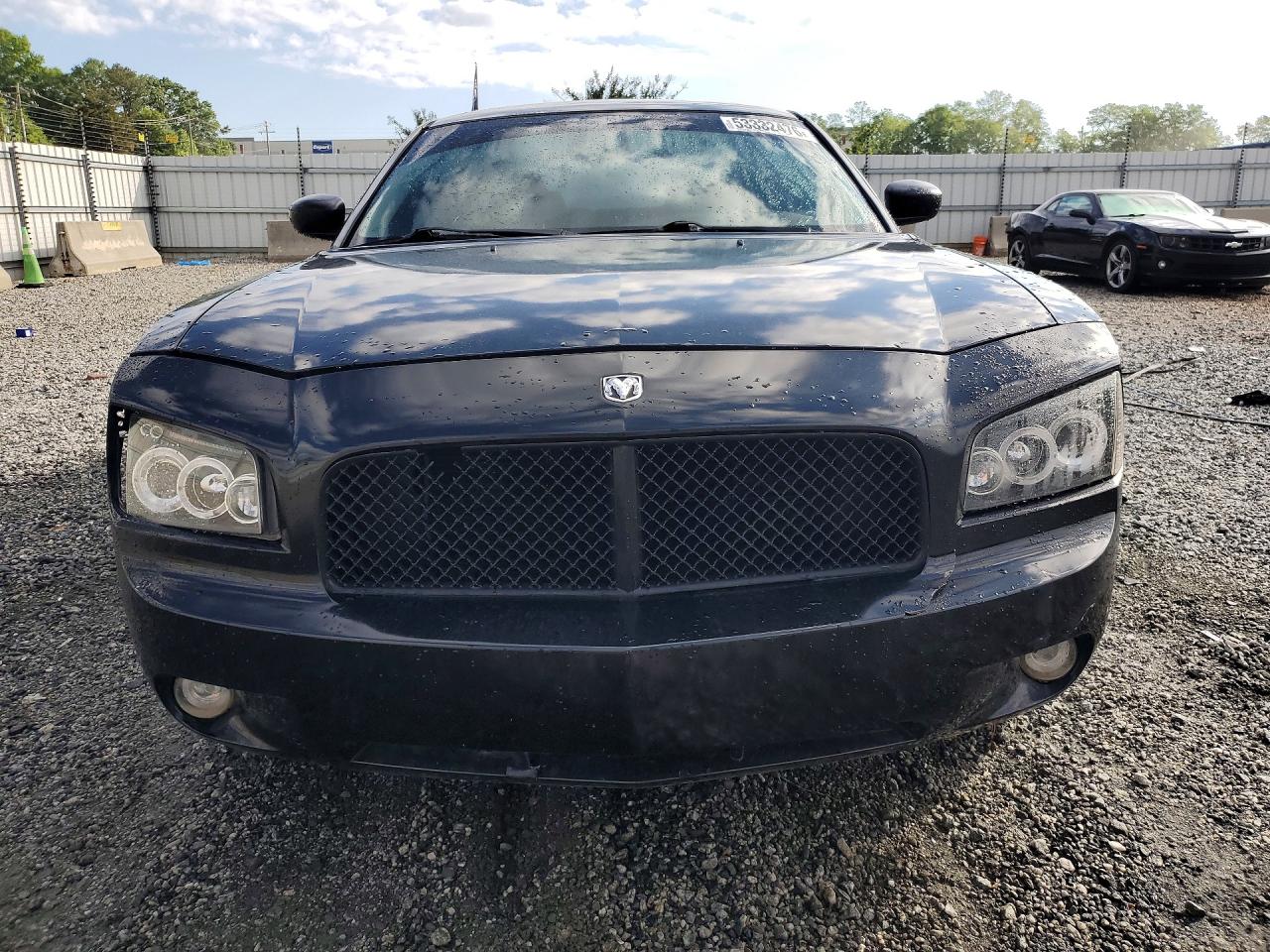 Dodge Charger Se