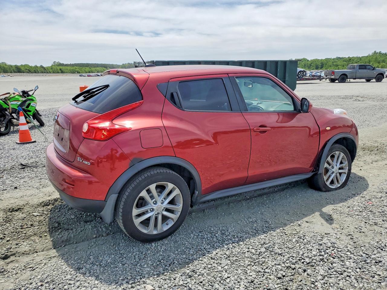 Nissan JUKE S