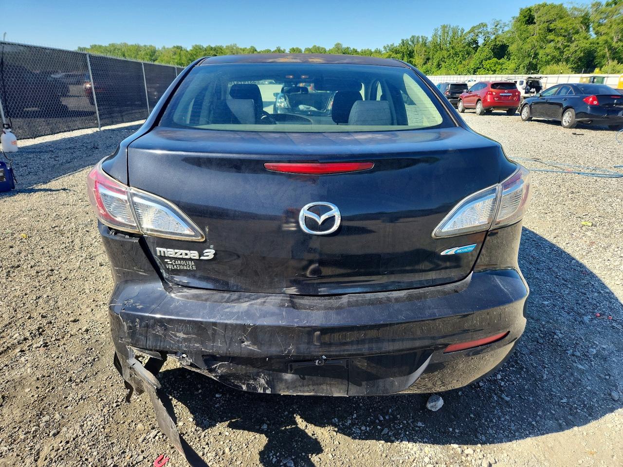 Mazda 3 I