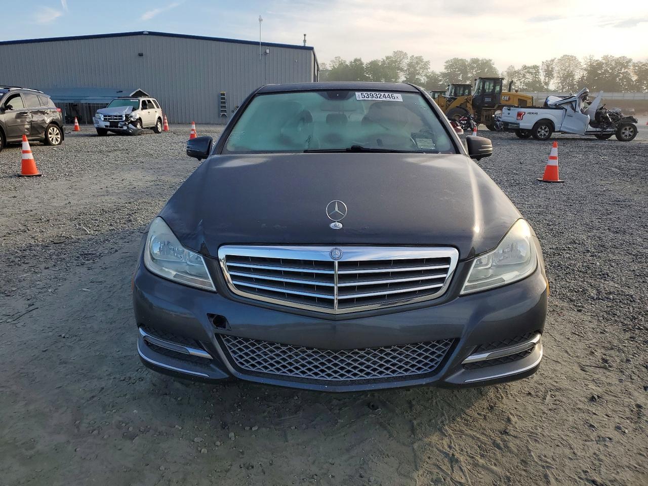 Mercedes-Benz C-Class 250