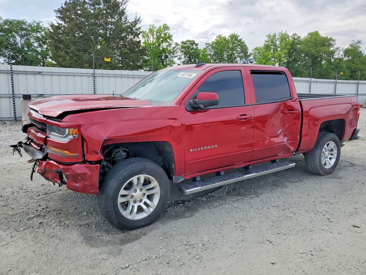 Salvage Chevrolet Silverado Image