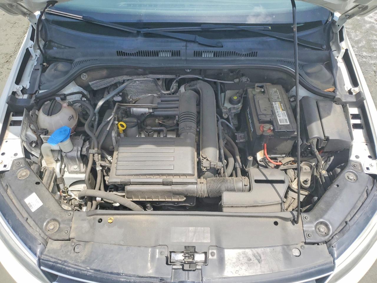 Volkswagen Jetta S