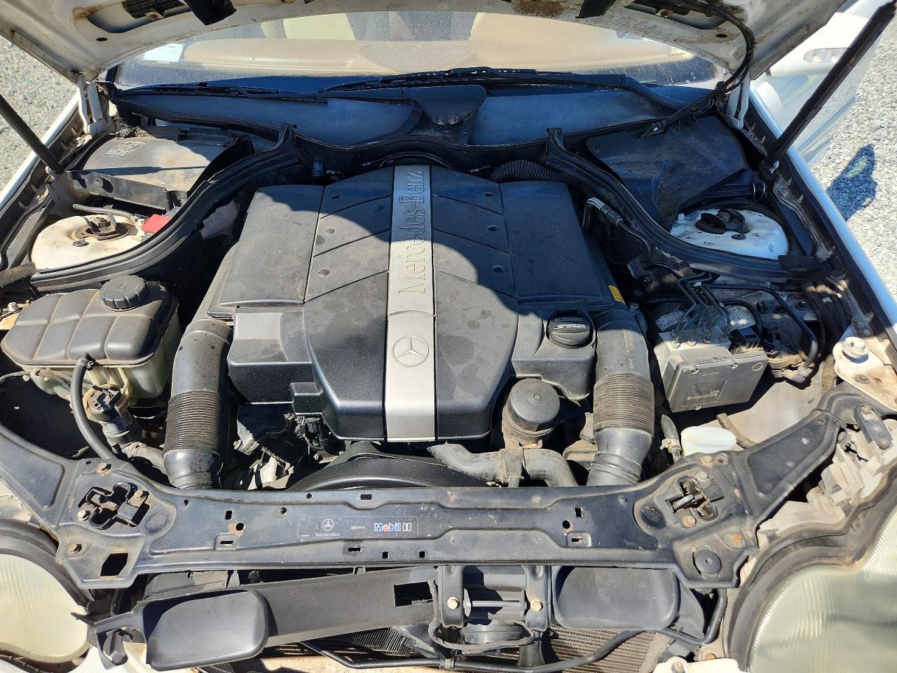 Mercedes-Benz C-Class 240