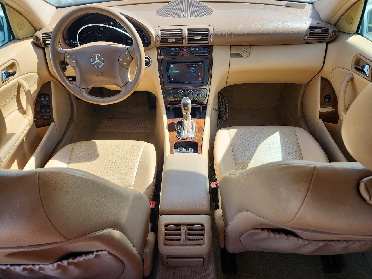 Mercedes-Benz C-Class 240