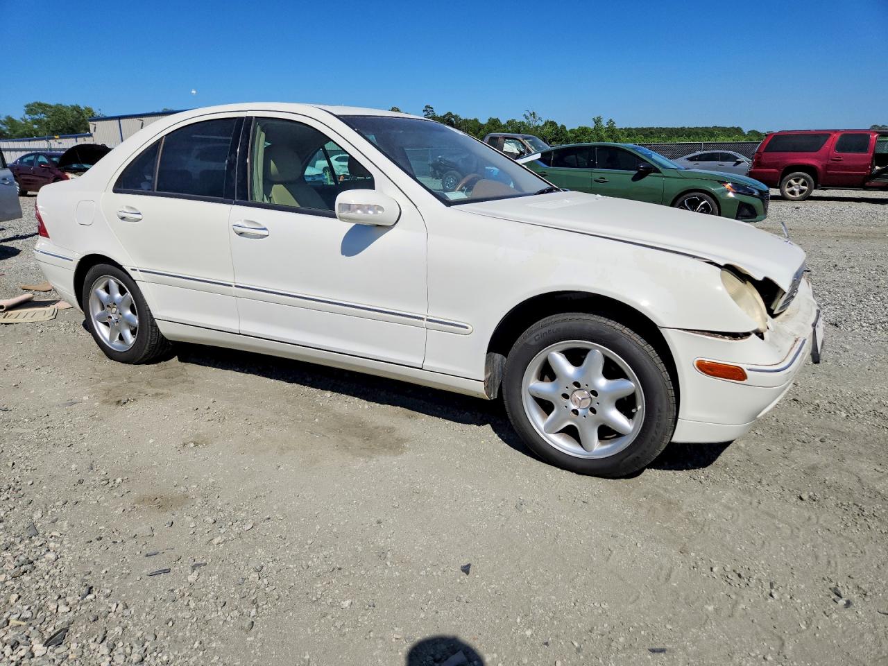 Mercedes-Benz C-Class 240