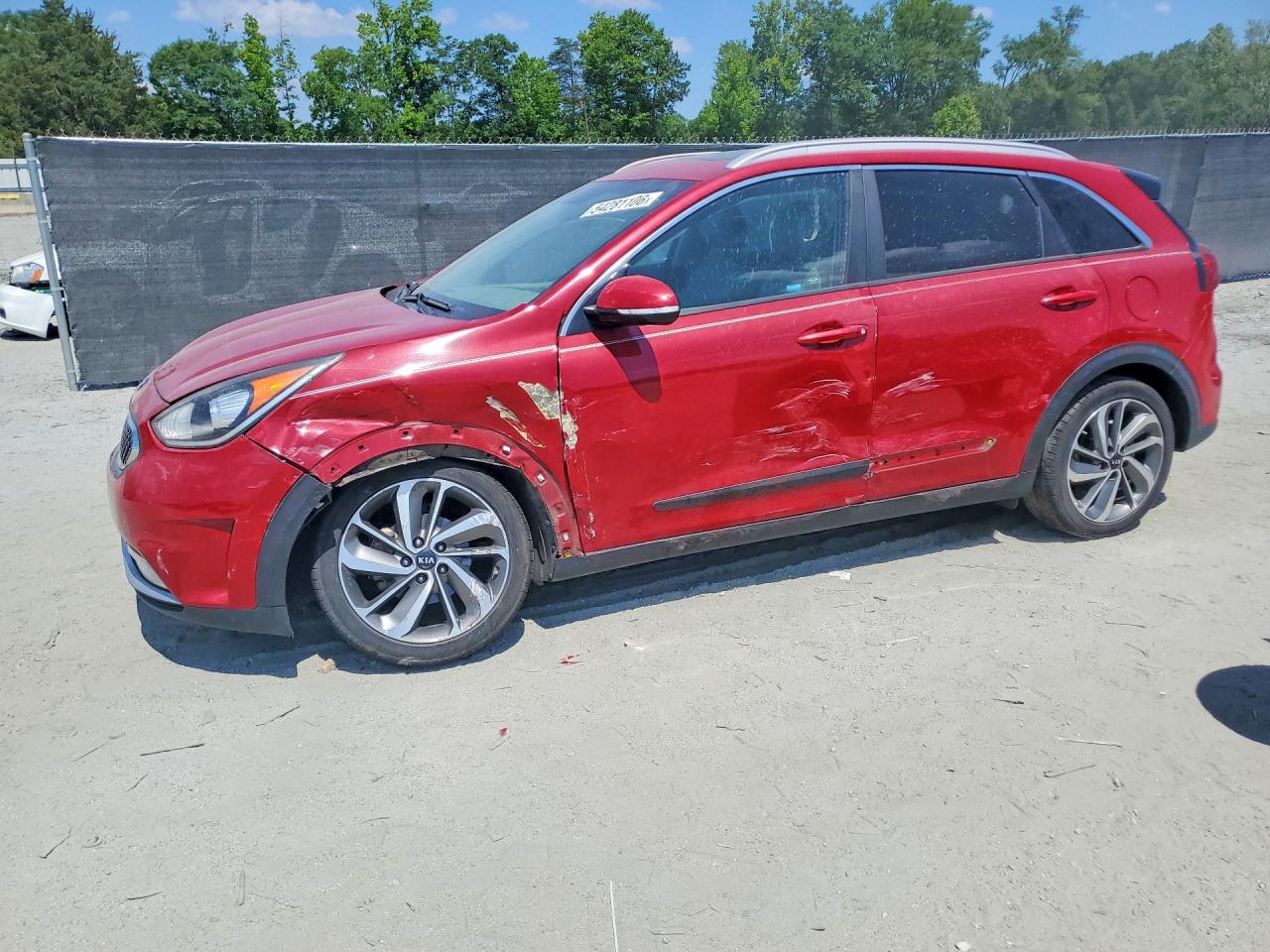 Salvage Kia Niro Image