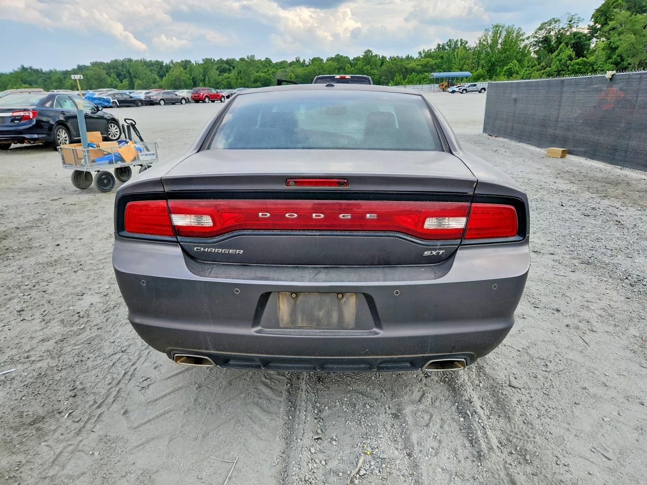 Dodge Charger Sxt
