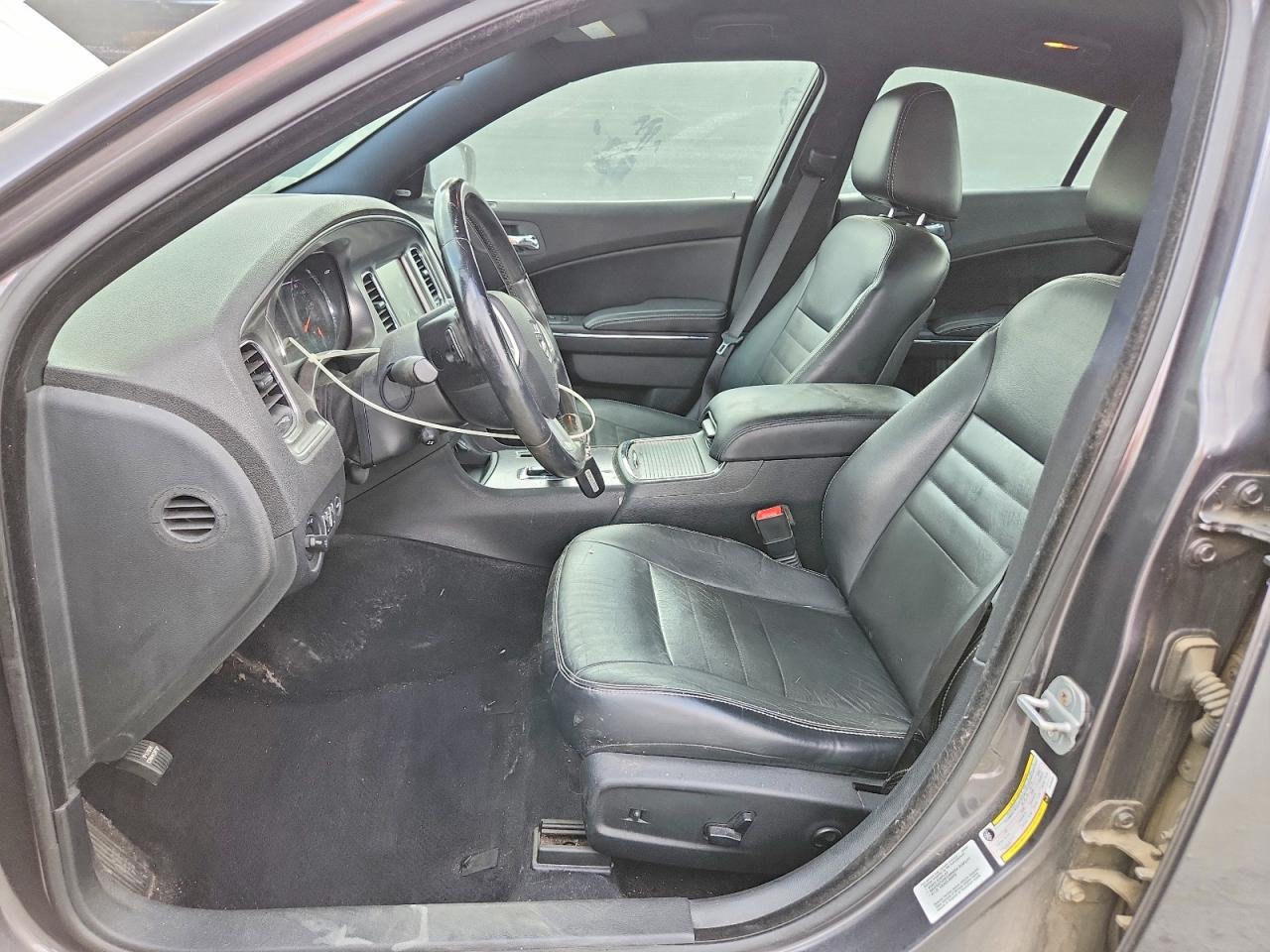 Dodge Charger Sxt