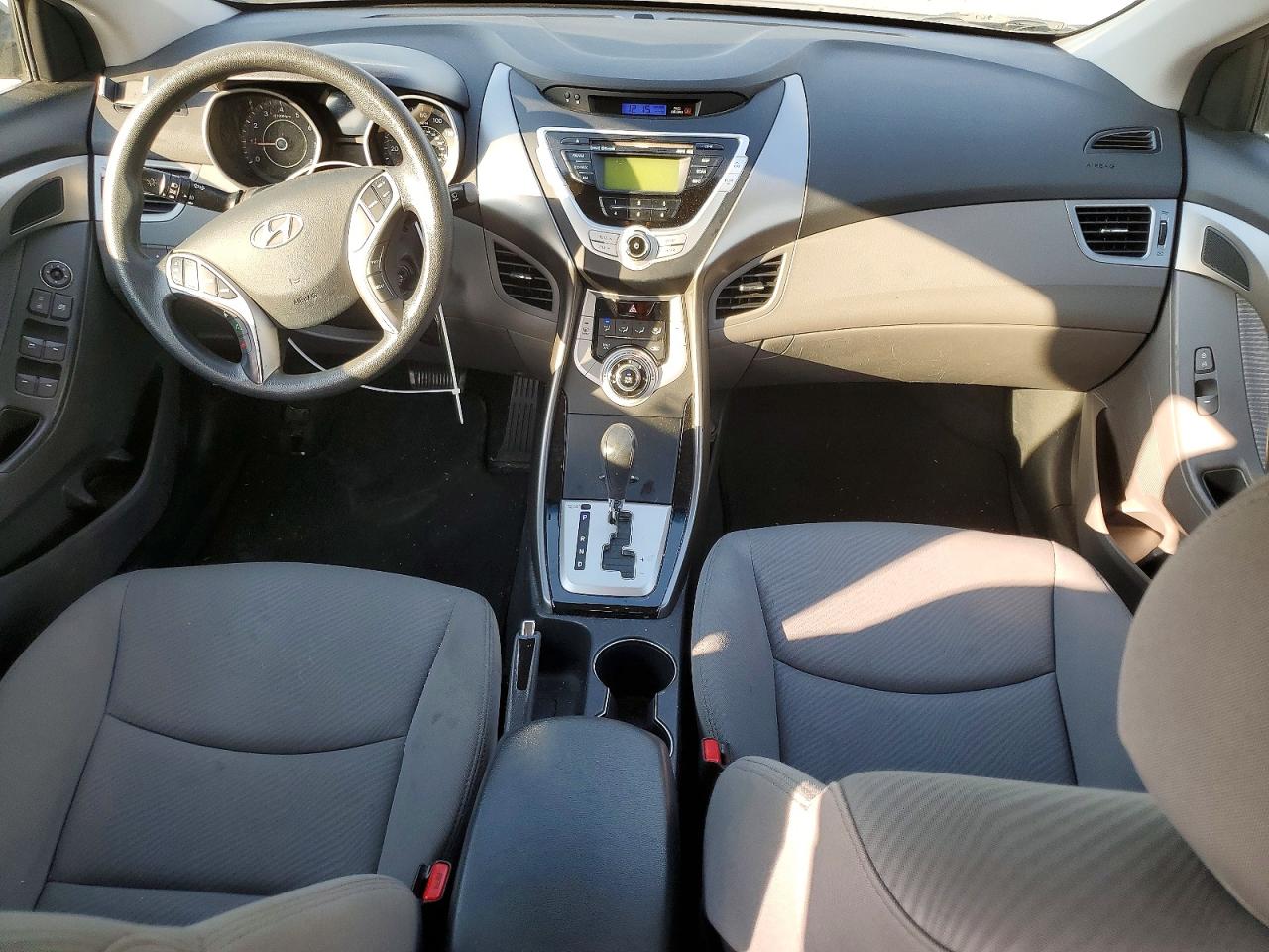 Hyundai ELANTRA Gls