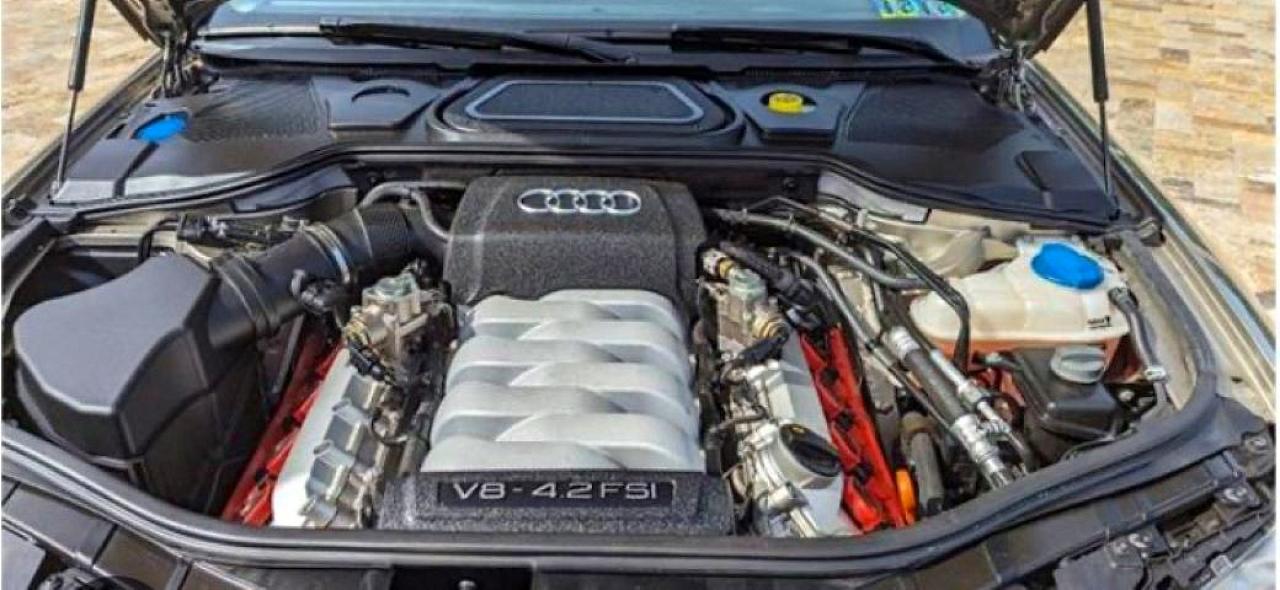 Audi A8 4.2 Quattro